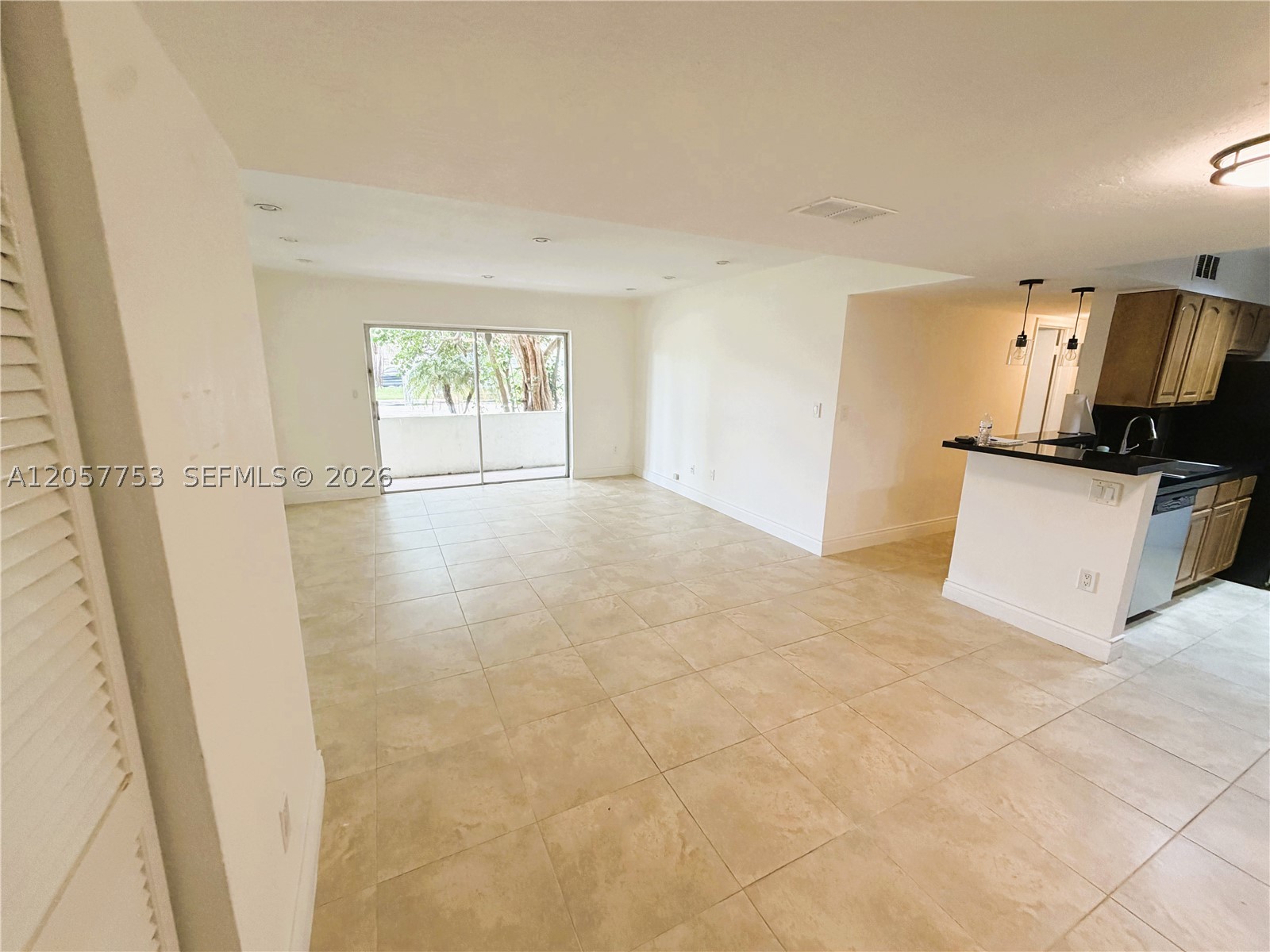 7483 SW 82nd St #A102, Miami FL 33143