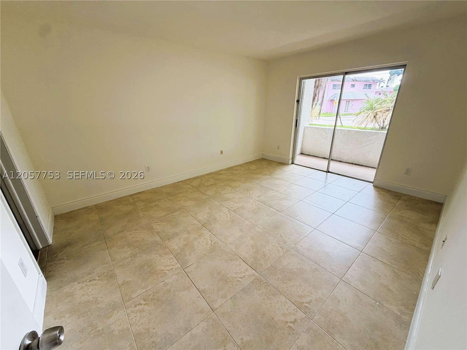 7483 SW 82nd St #A102, Miami FL 33143