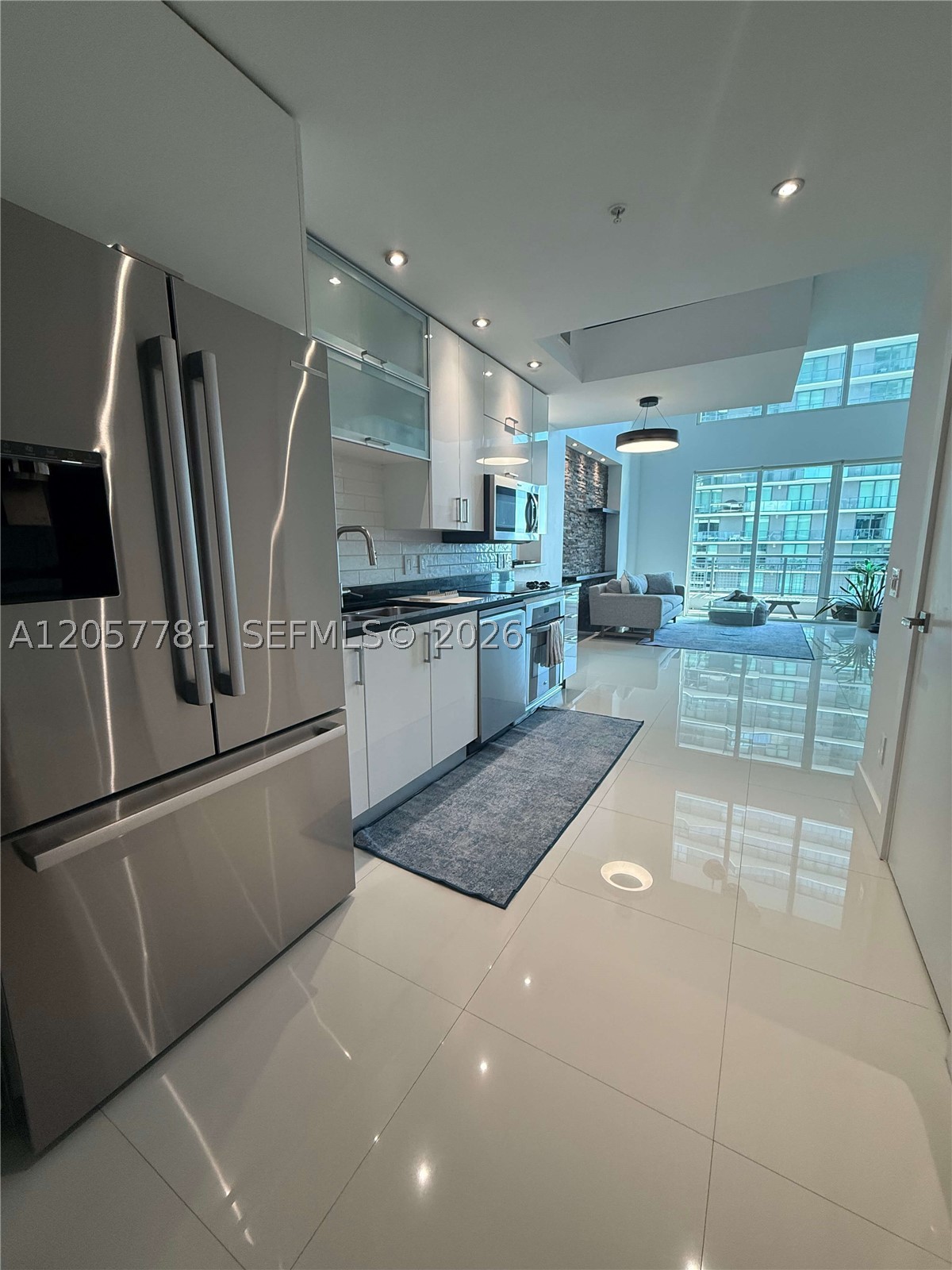 60 SW 13th St #3808, Miami FL 33130