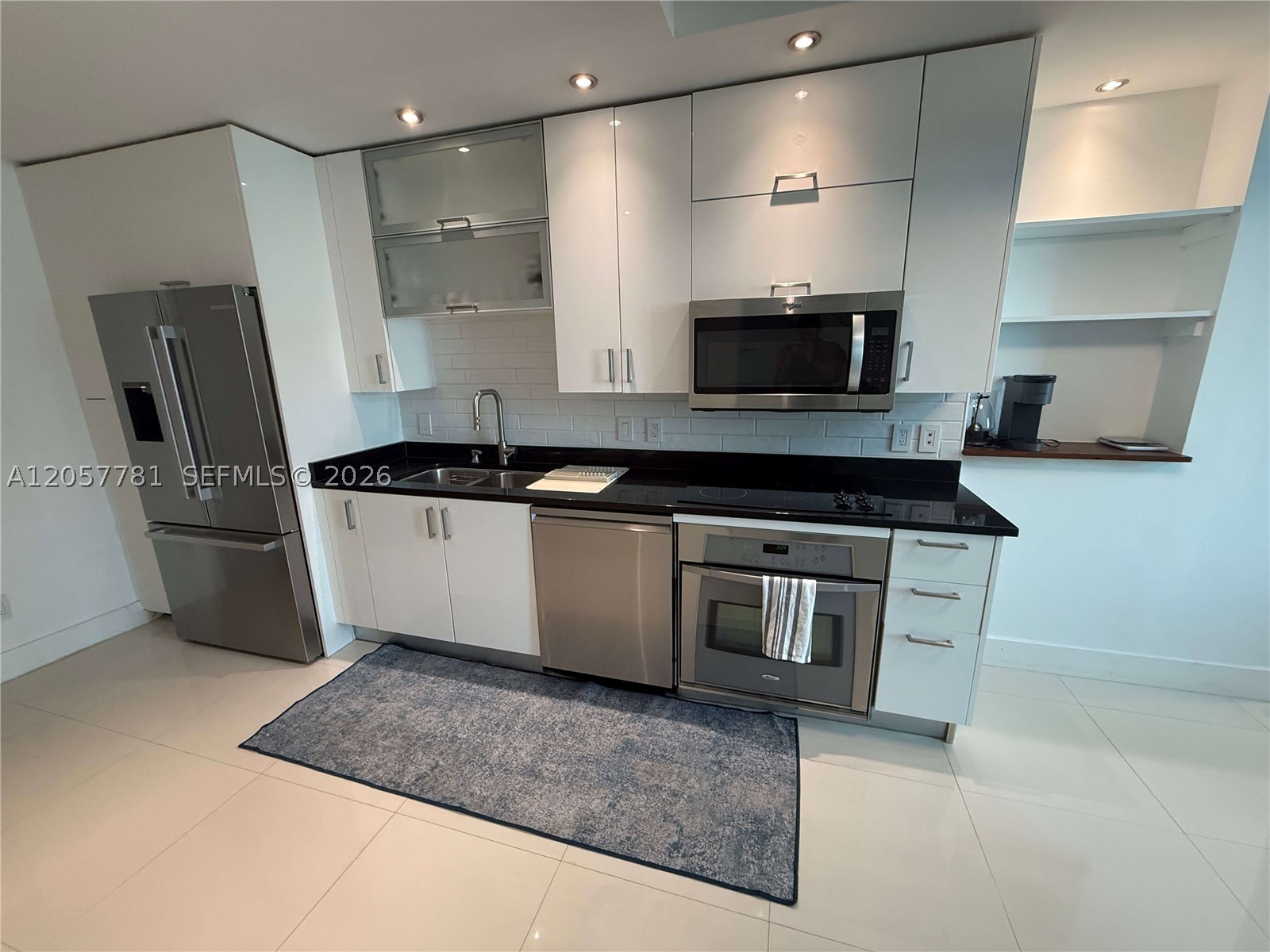 60 SW 13th St #3808, Miami FL 33130