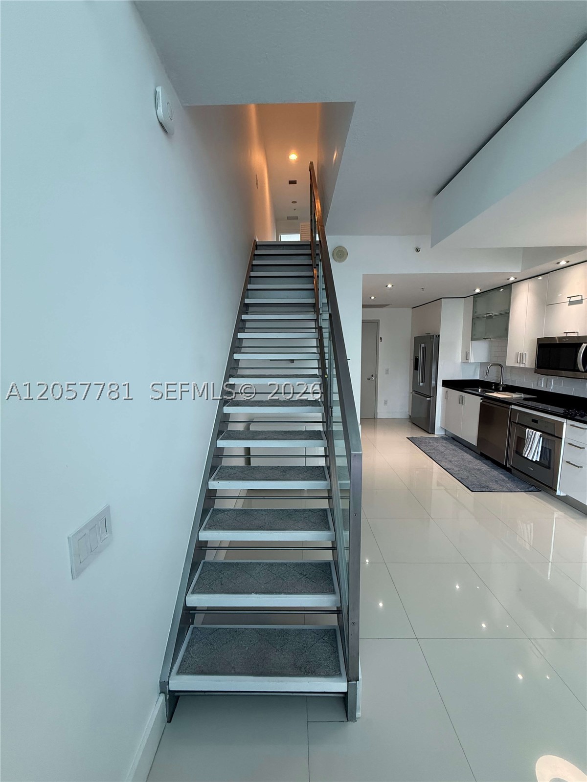 60 SW 13th St #3808, Miami FL 33130
