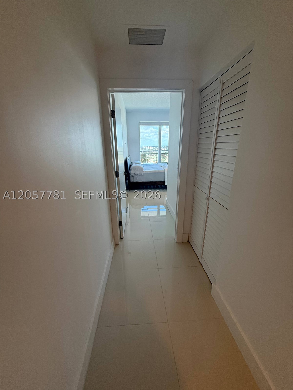 60 SW 13th St #3808, Miami FL 33130