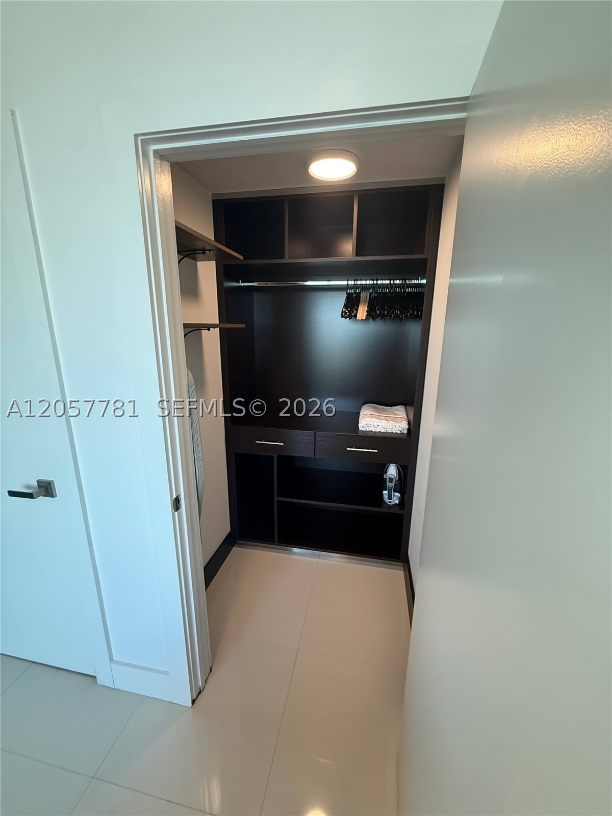 60 SW 13th St #3808, Miami FL 33130
