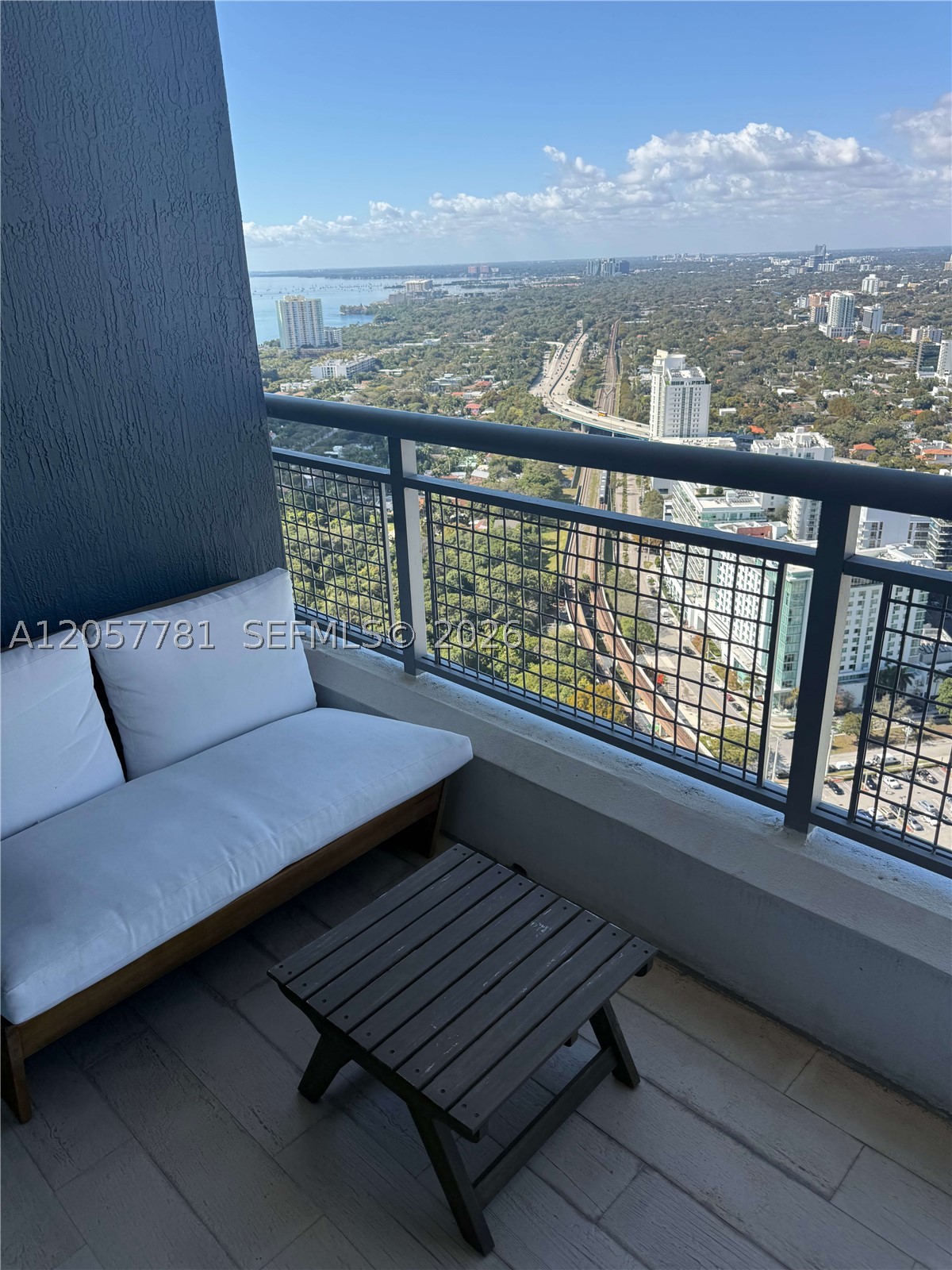 60 SW 13th St #3808, Miami FL 33130