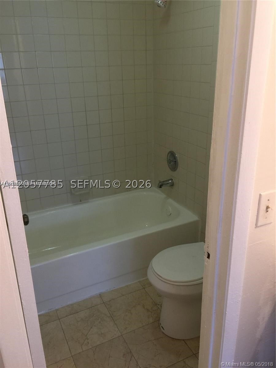 6540 W 27th Ct #56-22, Hialeah FL 33016