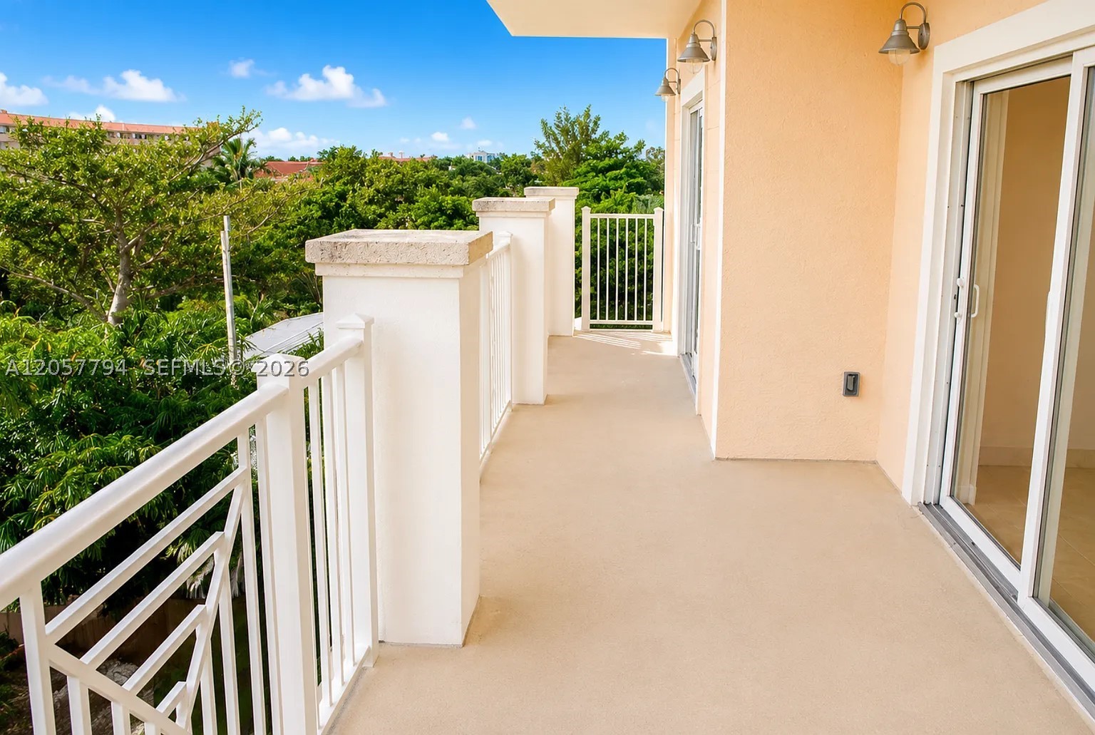 1931 NE 2nd St #405, Deerfield Beach FL 33441