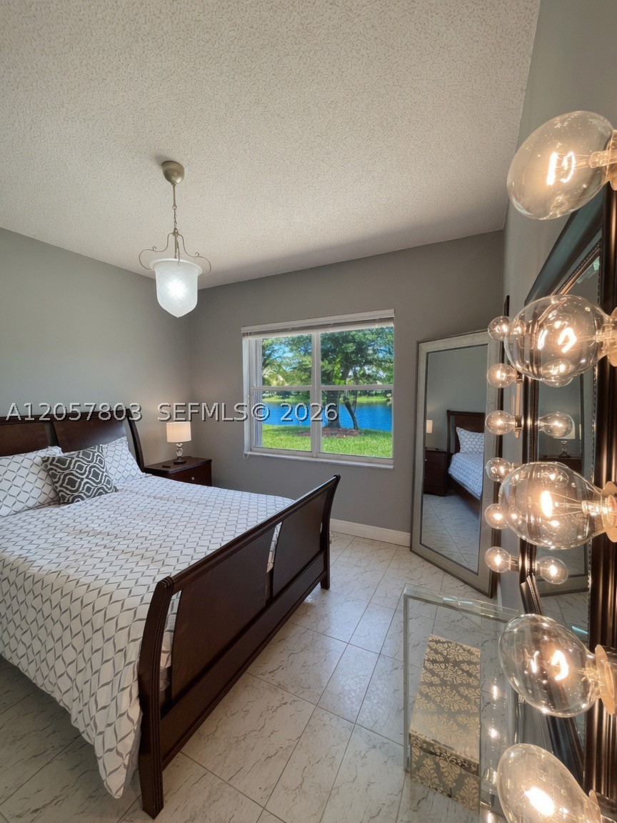 340 SW 167th Ave, Pembroke Pines FL 33027