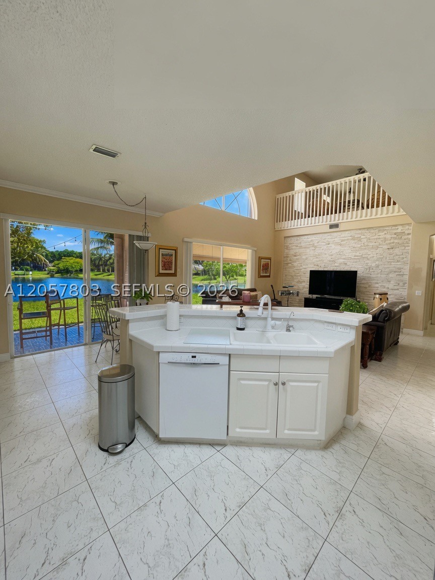 340 SW 167th Ave, Pembroke Pines FL 33027
