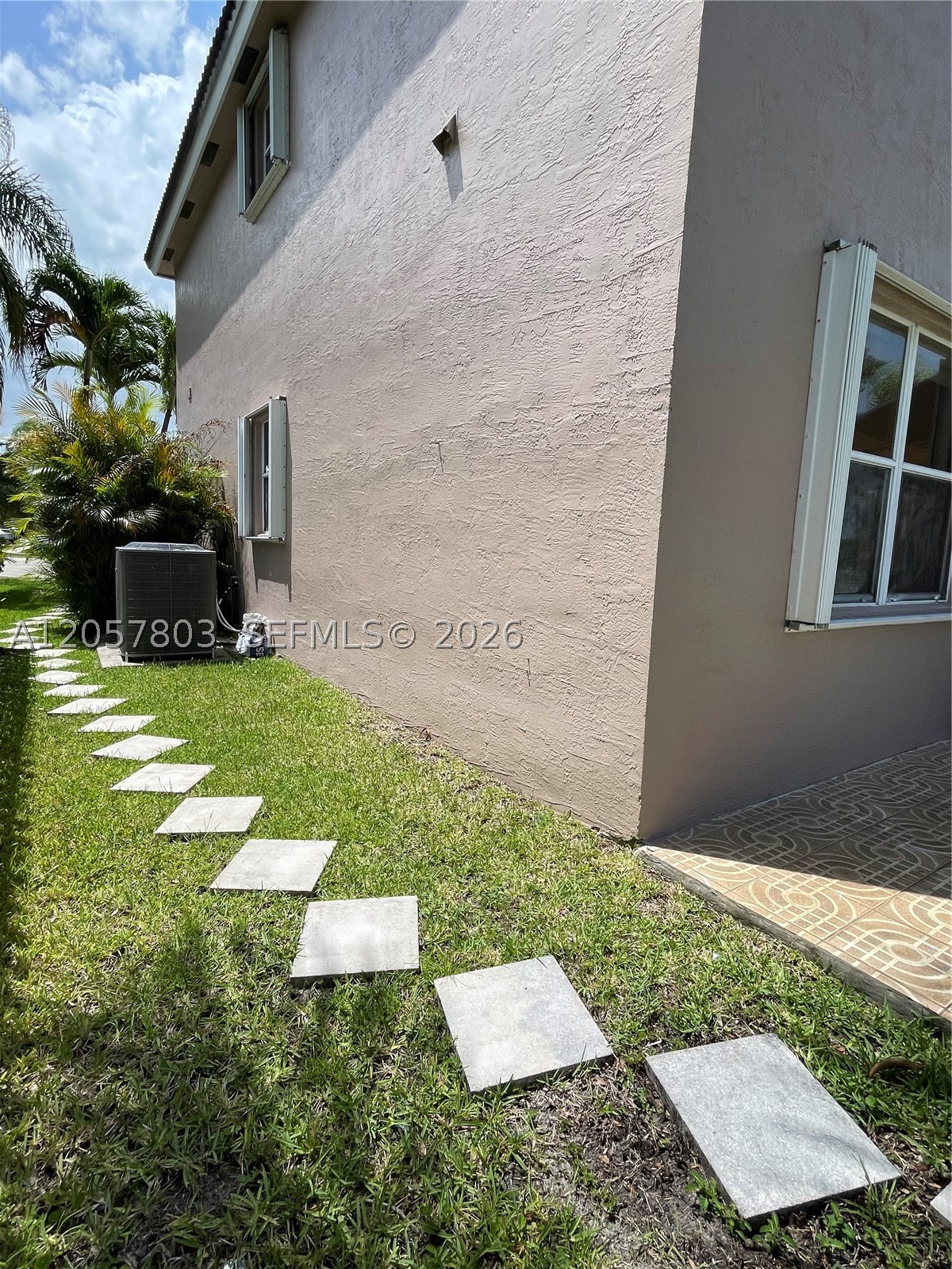 340 SW 167th Ave, Pembroke Pines FL 33027