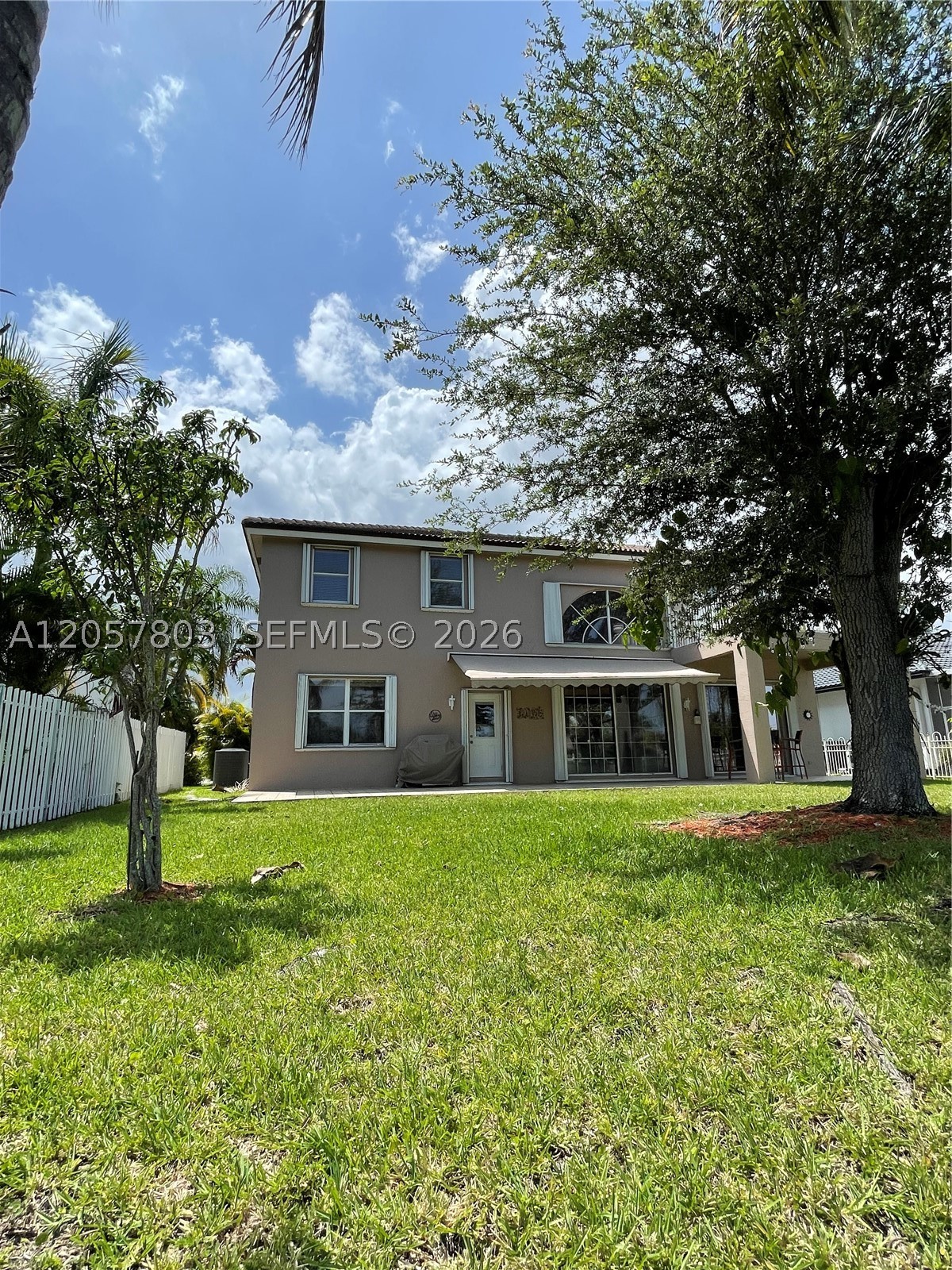 340 SW 167th Ave, Pembroke Pines FL 33027
