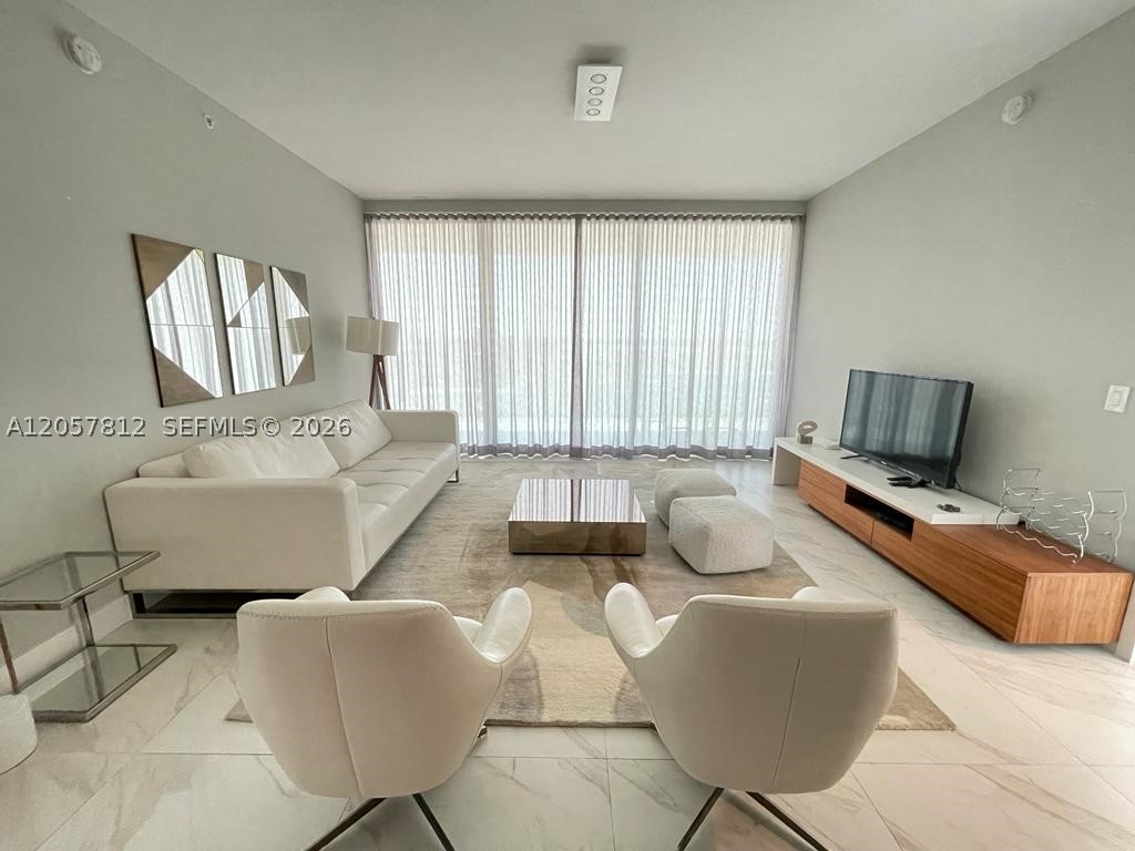10201 Collins Ave #1005, Bal Harbour FL 33154