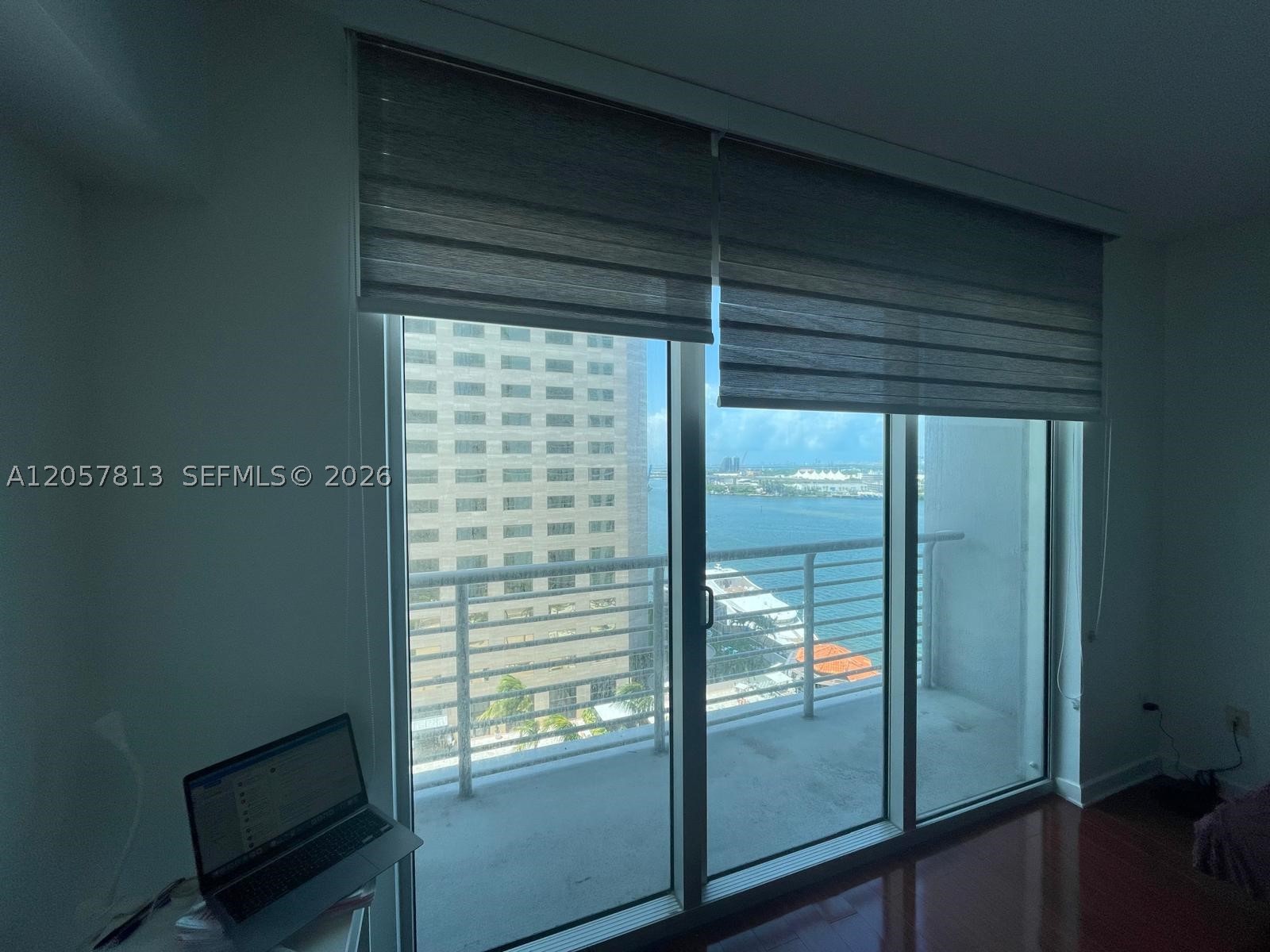 335 S Biscayne Blvd #1606, Miami FL 33131