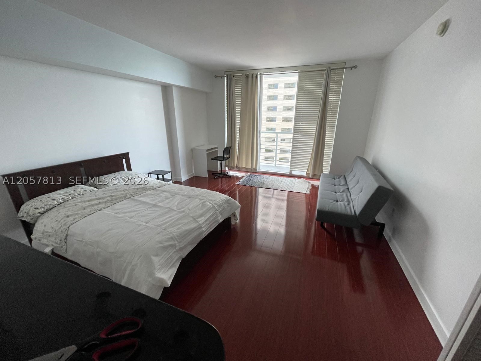 335 S Biscayne Blvd #1606, Miami FL 33131