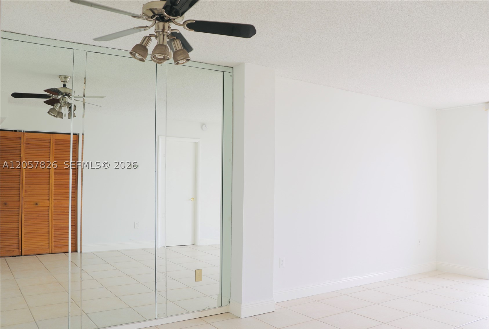 6900 Bay Dr #4A, Miami Beach FL 33141