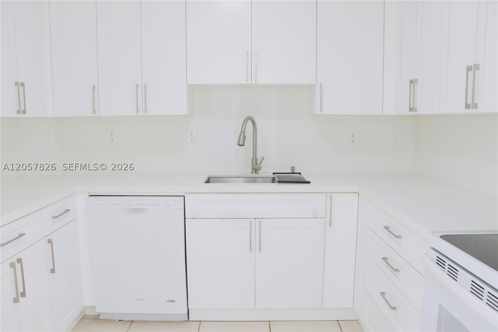 6900 Bay Dr #4A, Miami Beach FL 33141