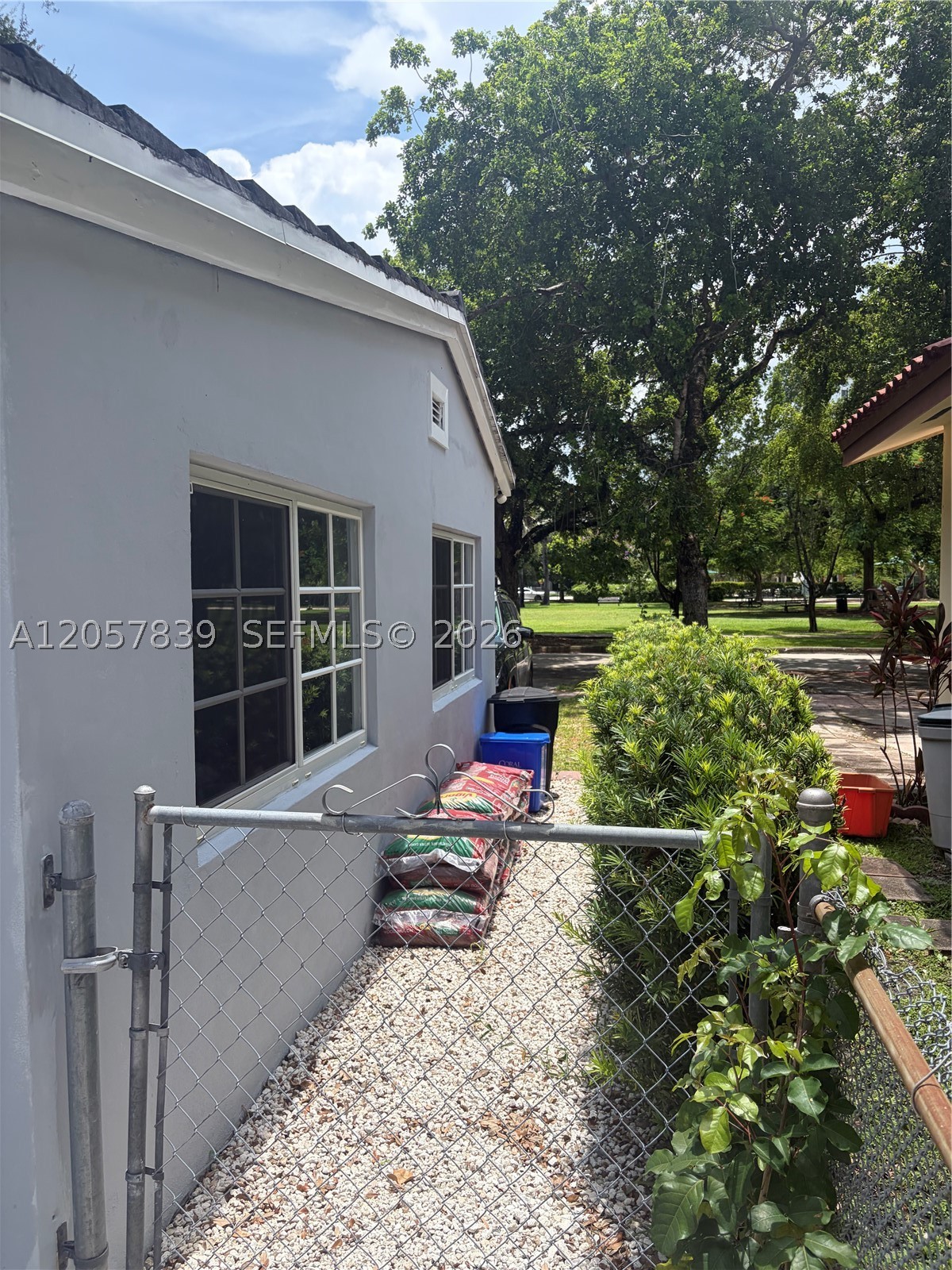 6625 Nervia St, Coral Gables FL 33146