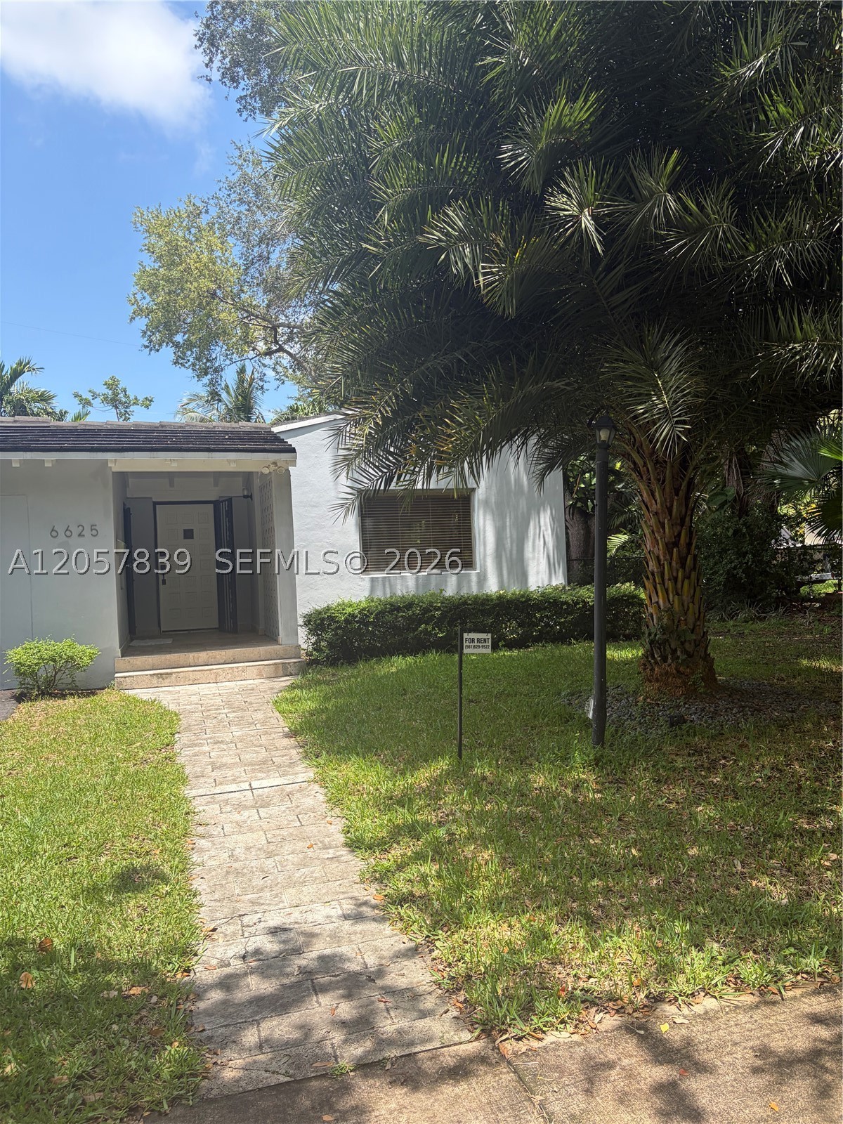 6625 Nervia St, Coral Gables FL 33146