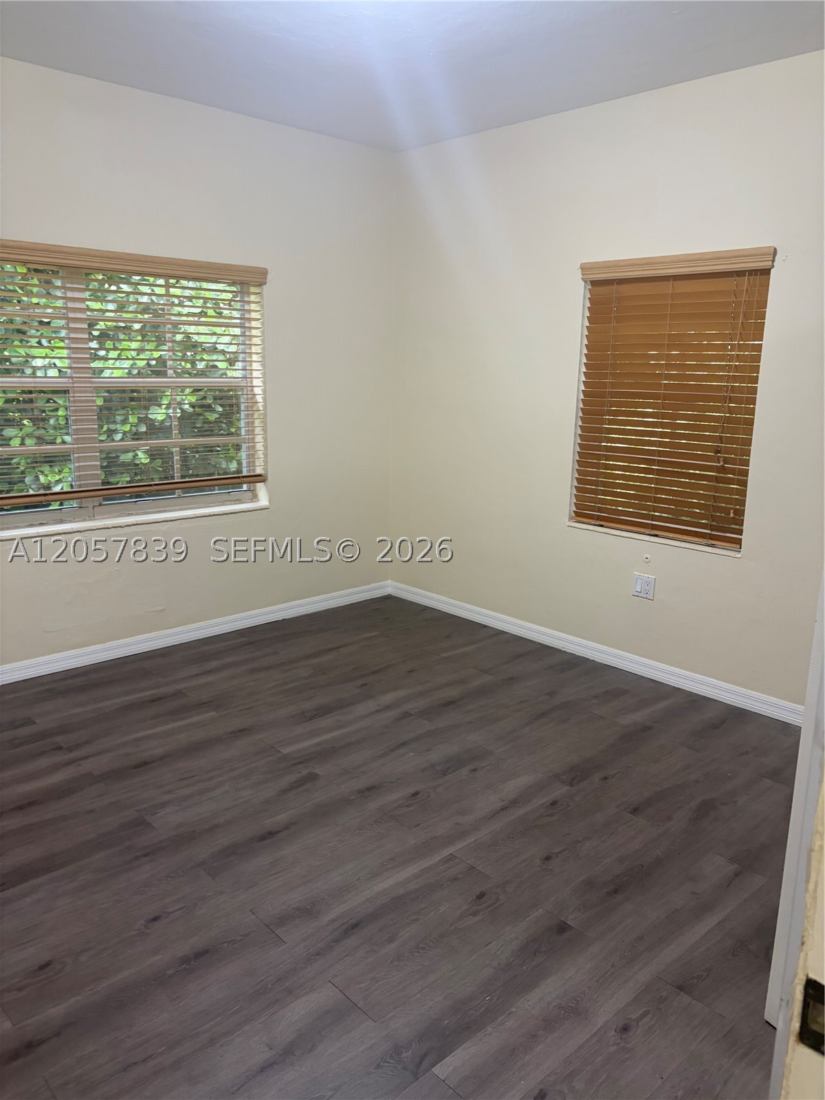 6625 Nervia St, Coral Gables FL 33146