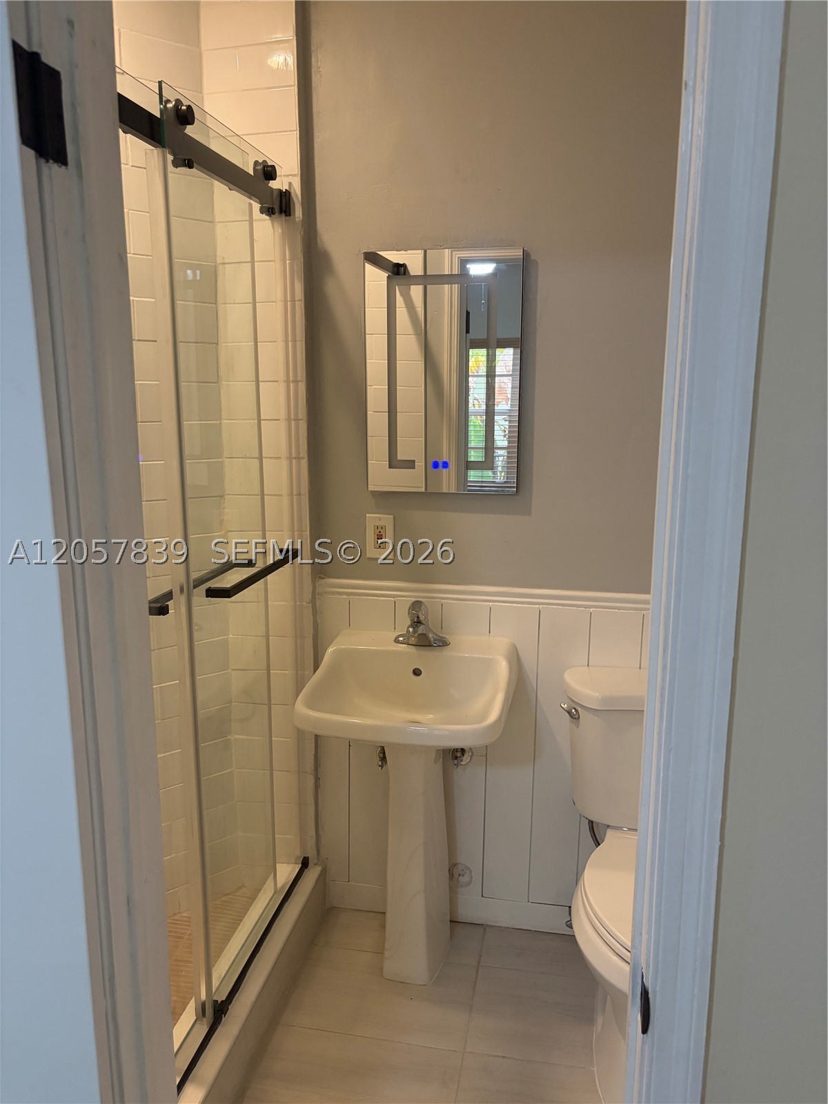 6625 Nervia St, Coral Gables FL 33146