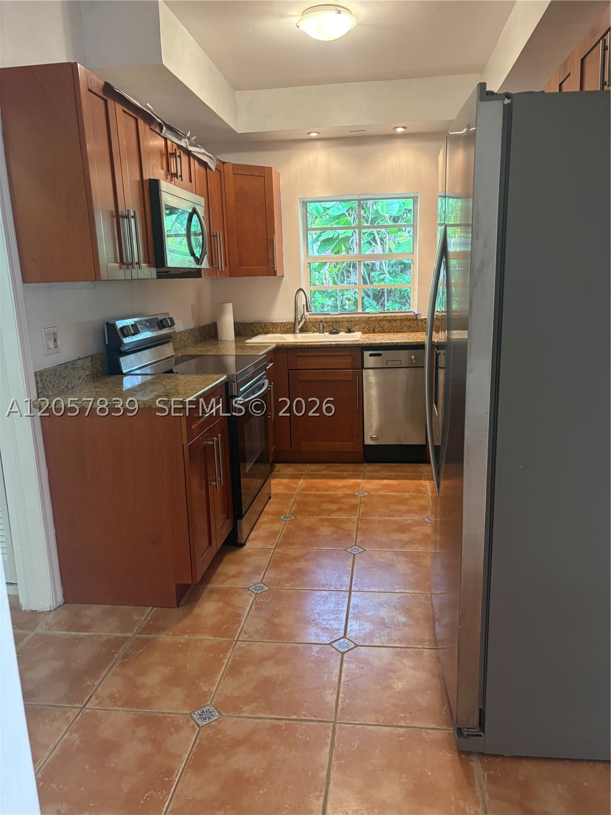 6625 Nervia St, Coral Gables FL 33146