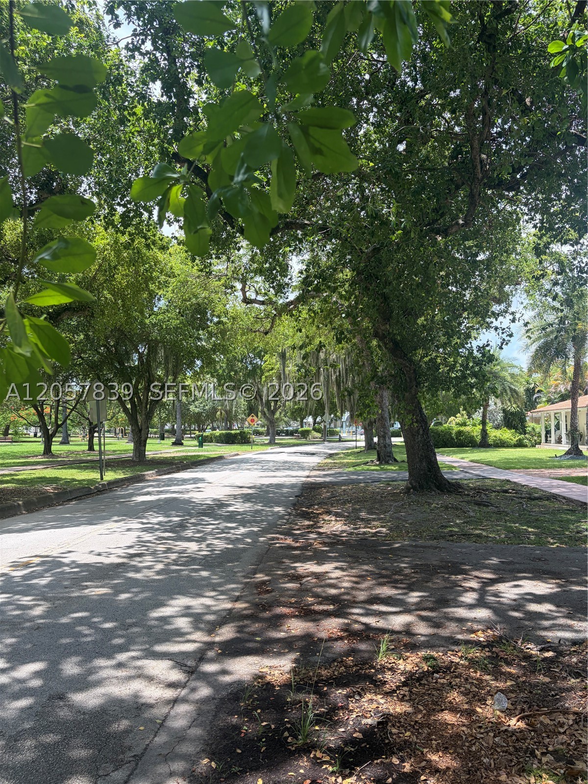 6625 Nervia St, Coral Gables FL 33146