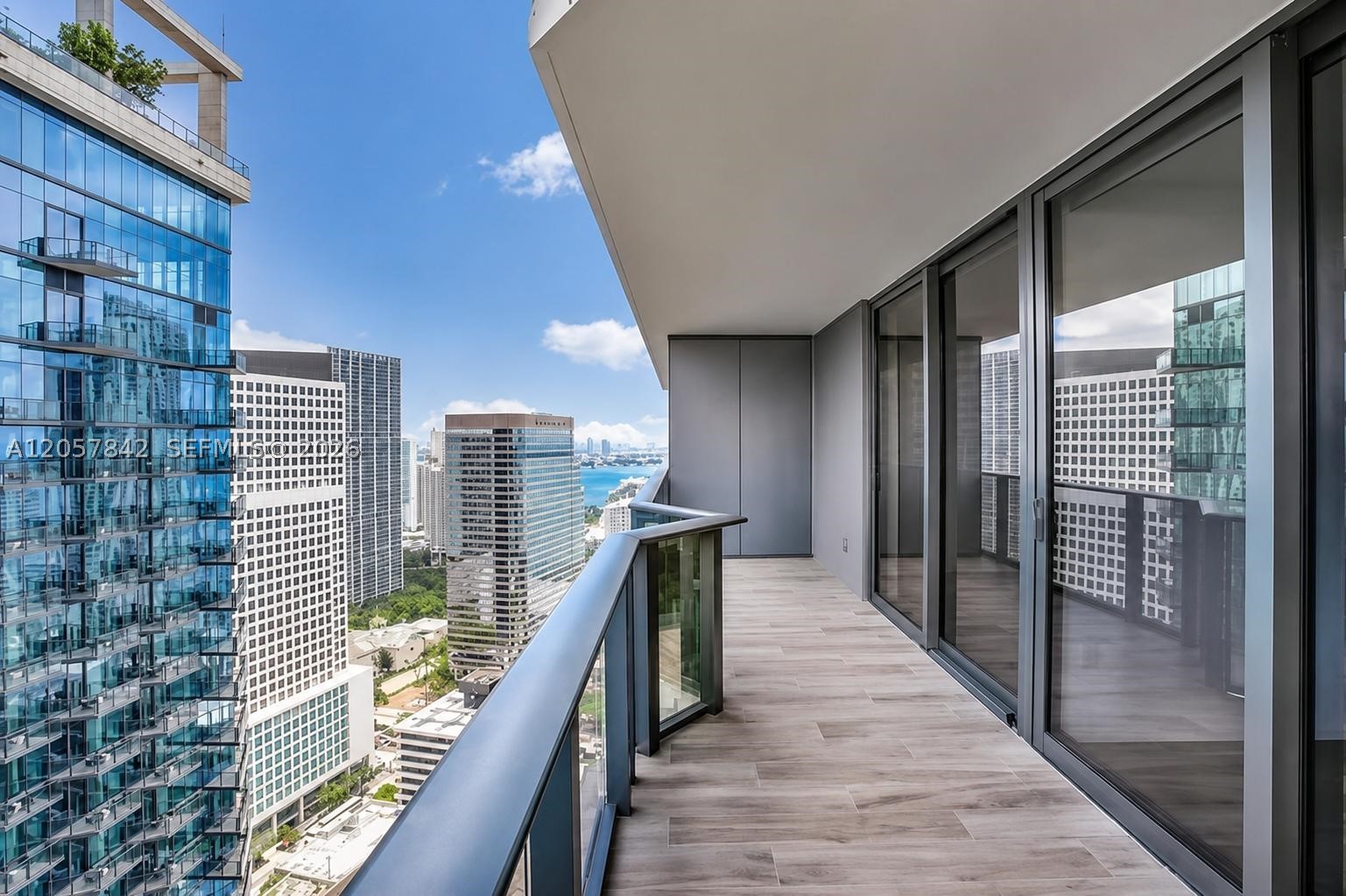 801 S Miami Ave #3906, Miami FL 33130