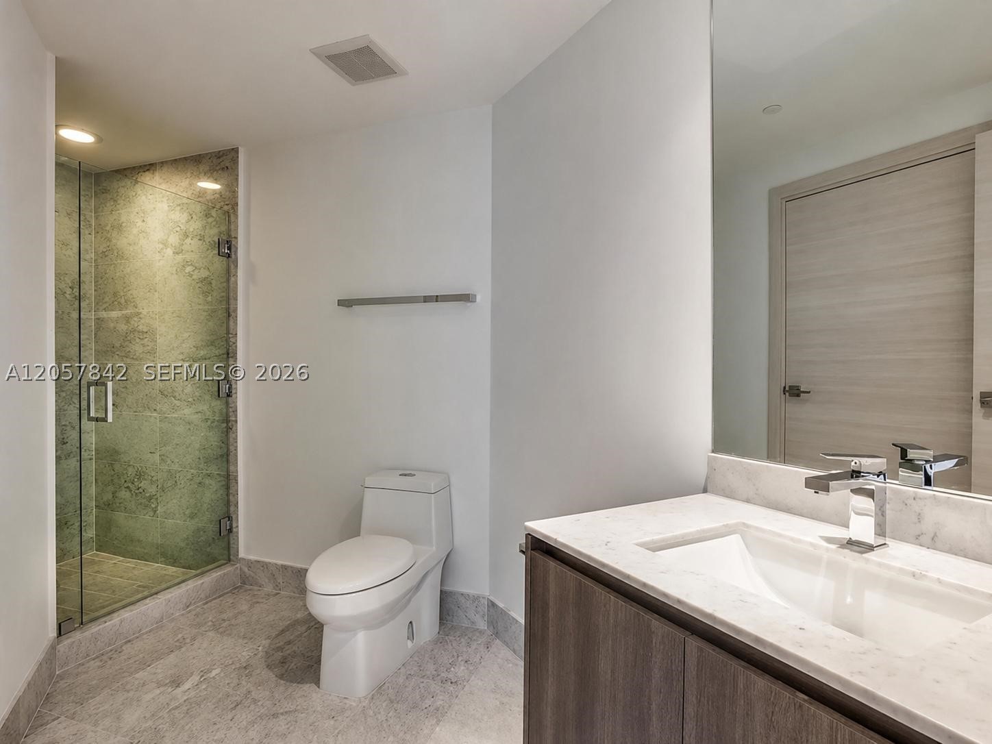 801 S Miami Ave #3906, Miami FL 33130