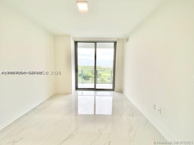 16385 Biscayne Blvd #702, North Miami Beach FL 33160