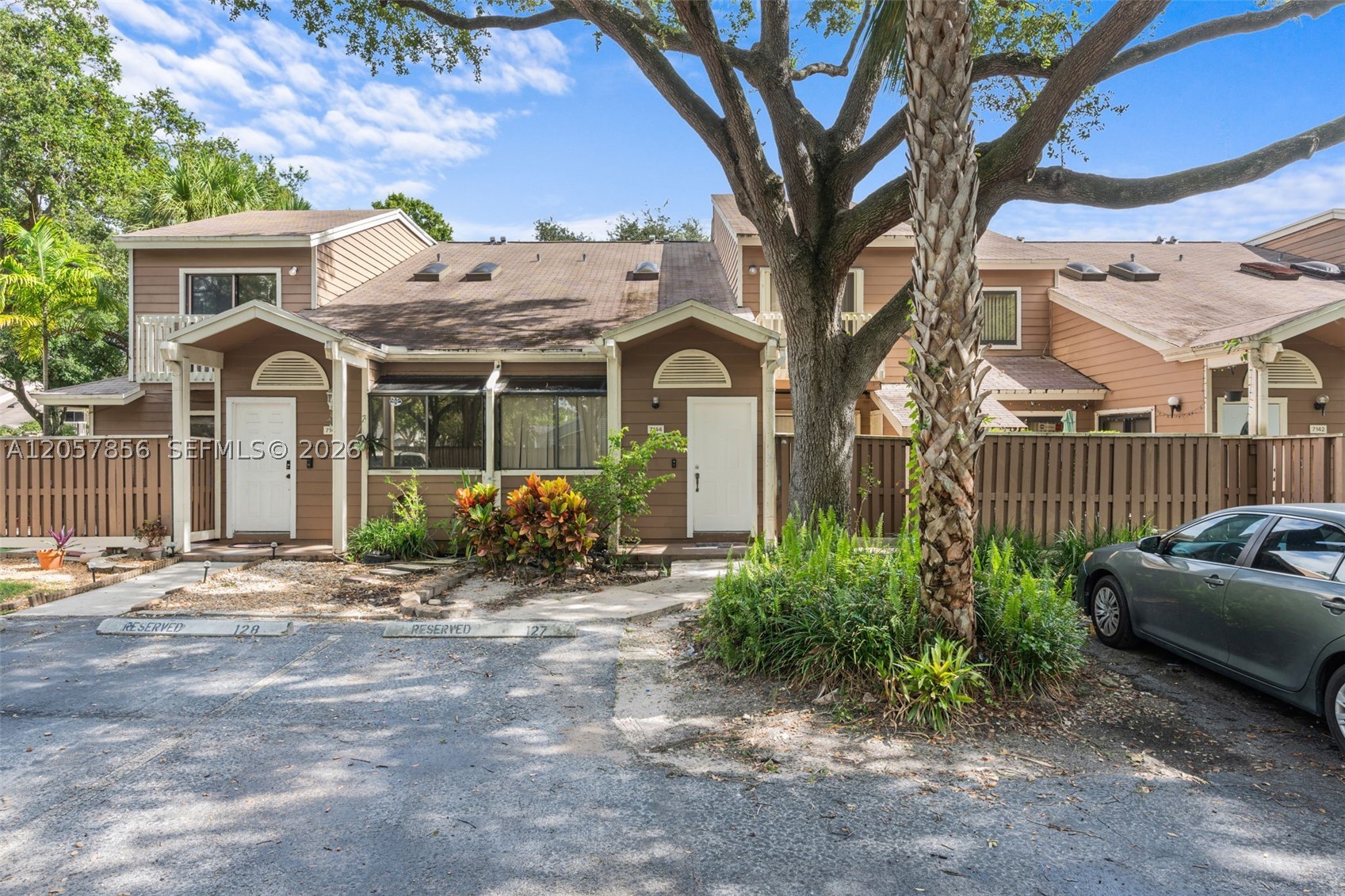 7144 Sportsmans Dr #7144, North Lauderdale FL 33068