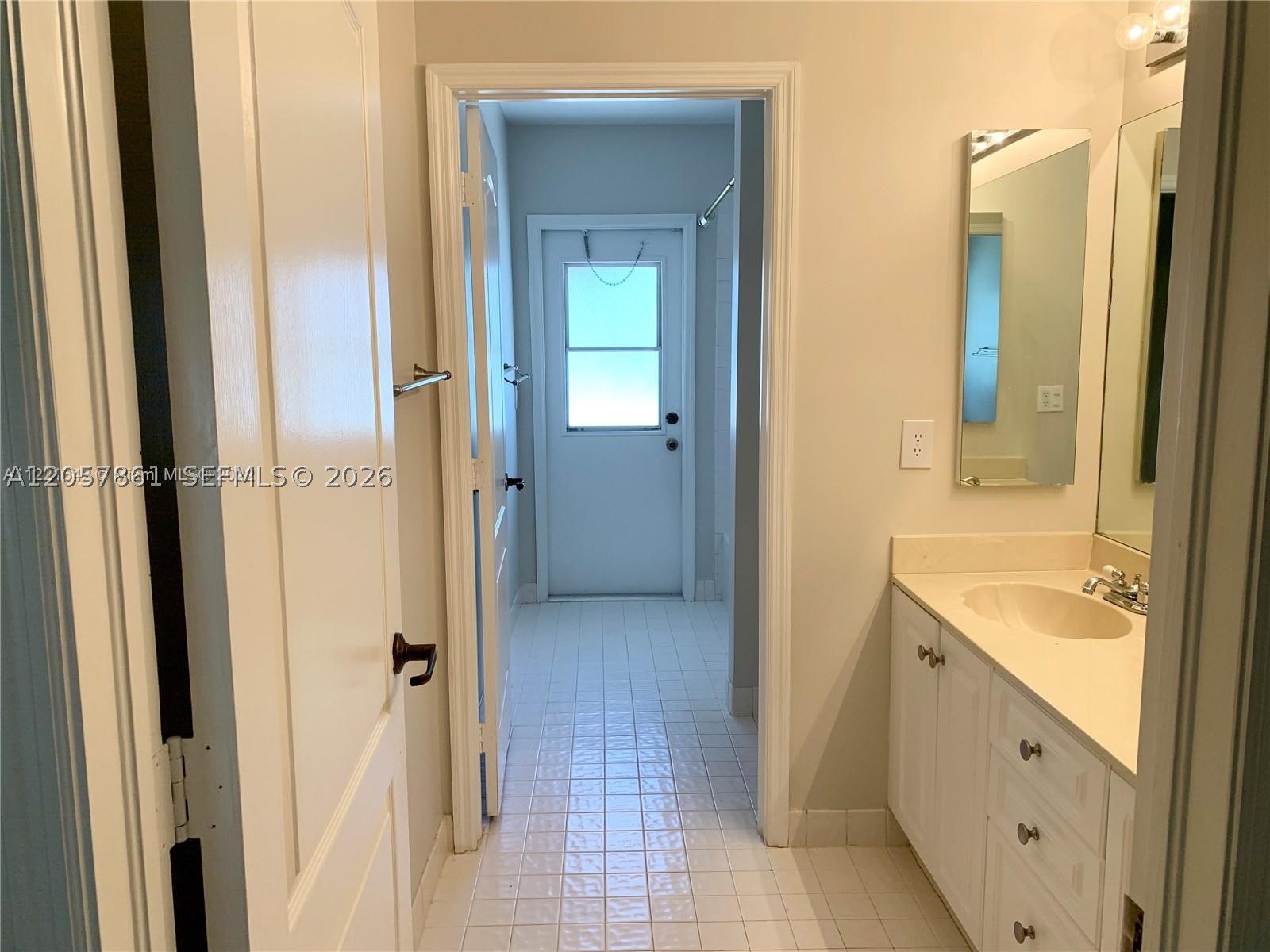 19331 NW 8th St, Pembroke Pines FL 33029