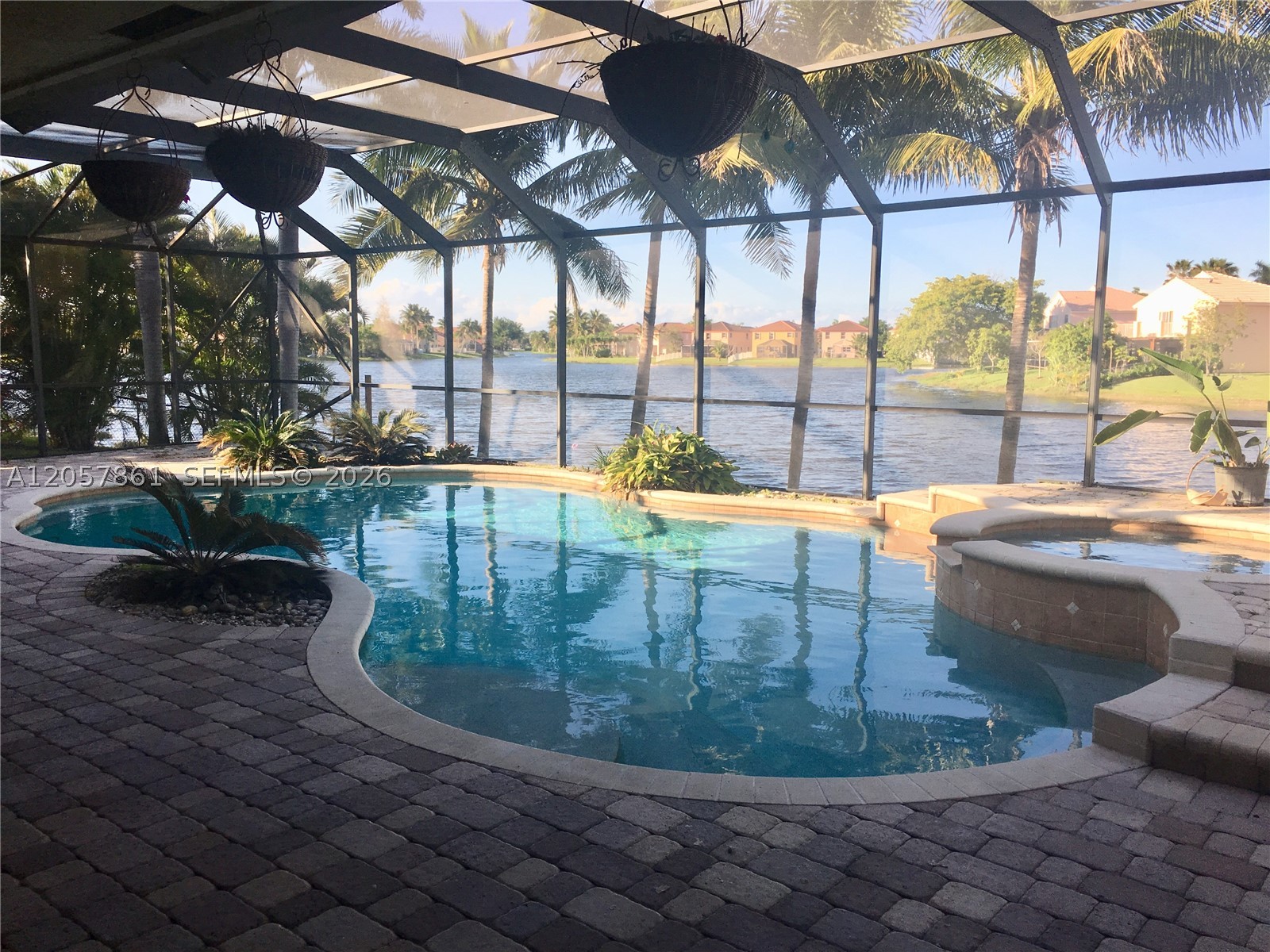 19331 NW 8th St, Pembroke Pines FL 33029