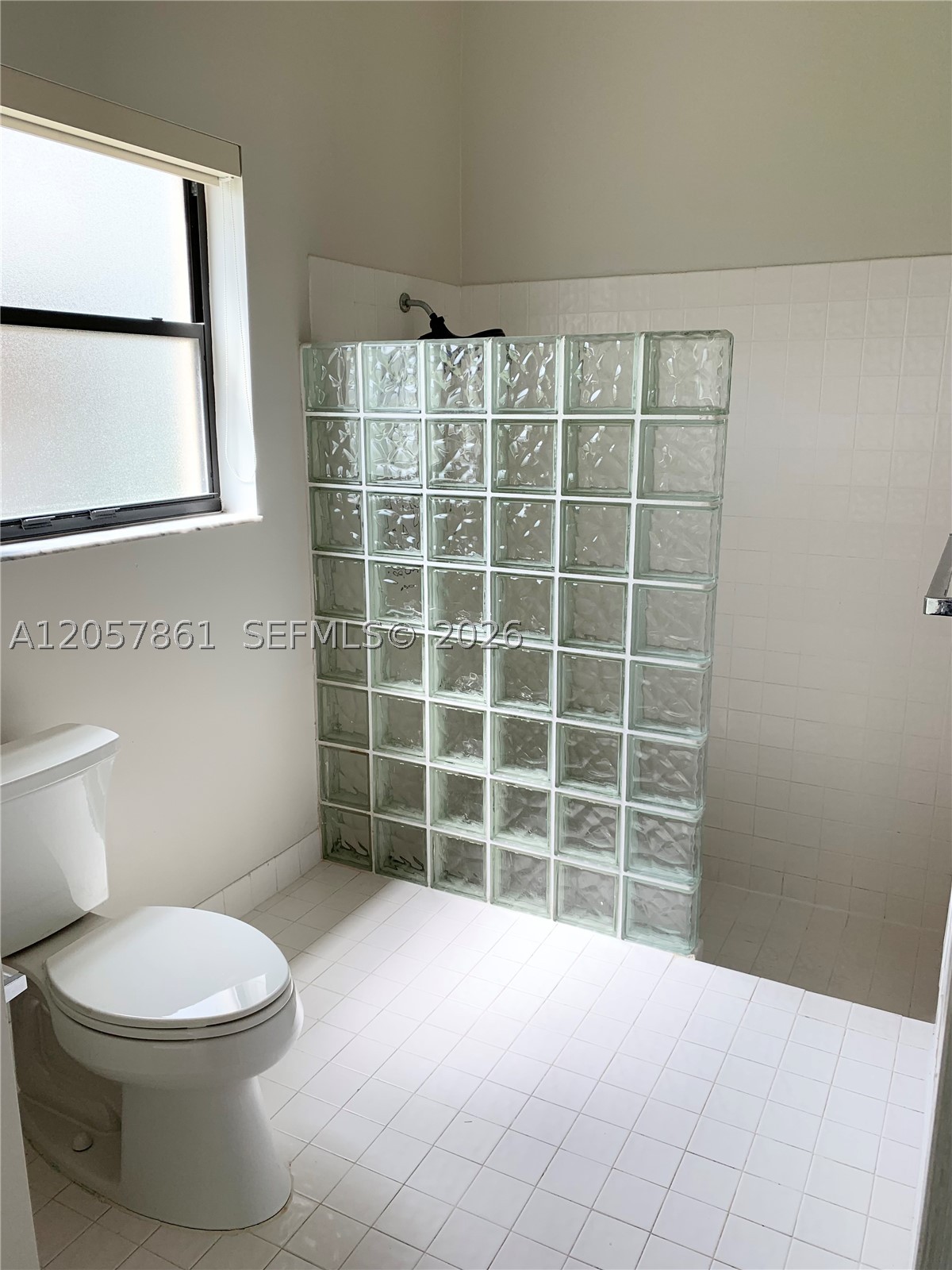 19331 NW 8th St, Pembroke Pines FL 33029