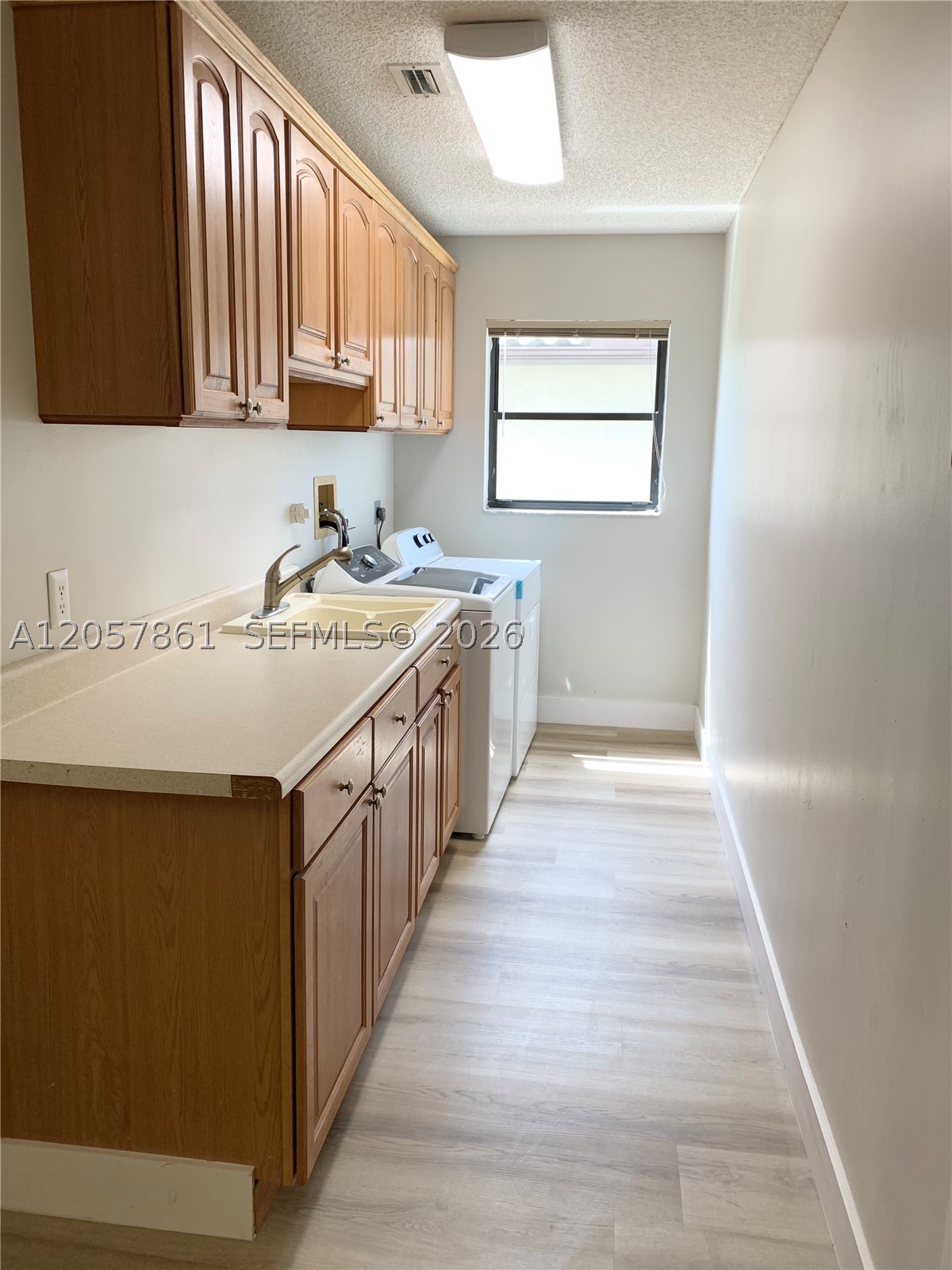 19331 NW 8th St, Pembroke Pines FL 33029