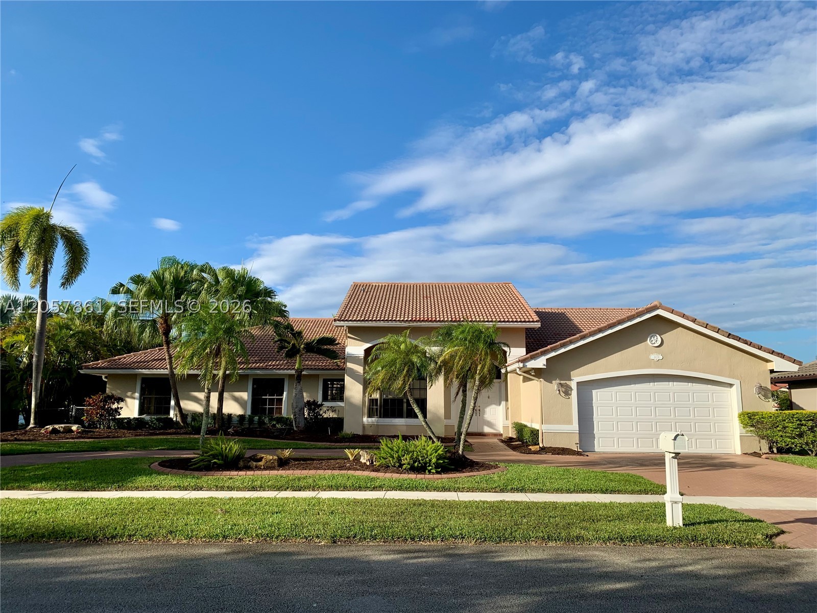19331 NW 8th St, Pembroke Pines FL 33029