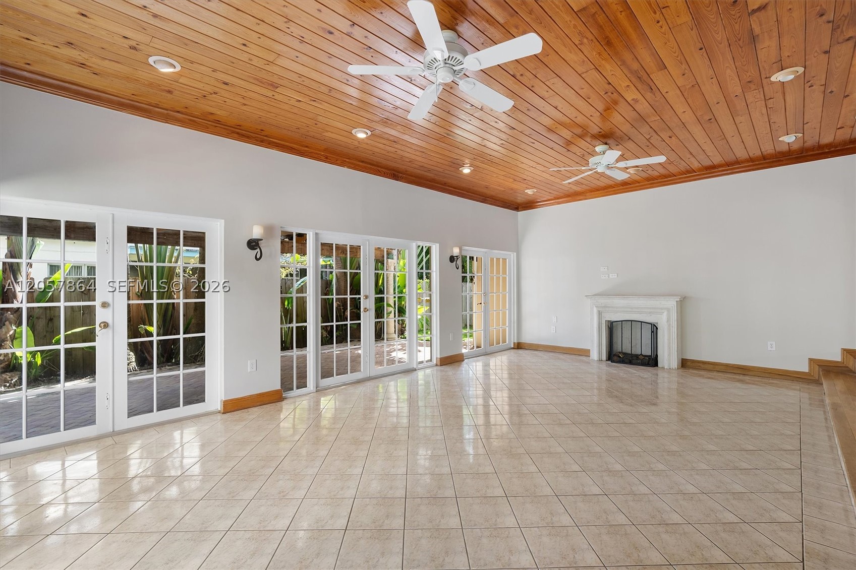 4445 N Michigan Ave, Miami Beach FL 33140