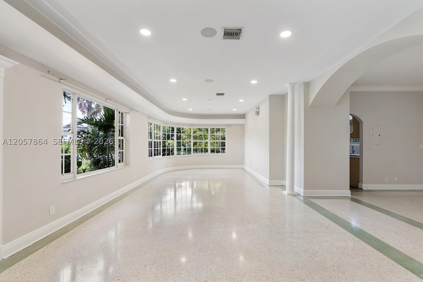 4445 N Michigan Ave, Miami Beach FL 33140