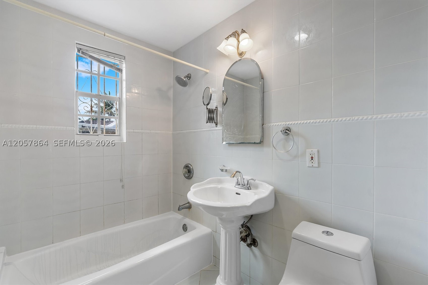 4445 N Michigan Ave, Miami Beach FL 33140