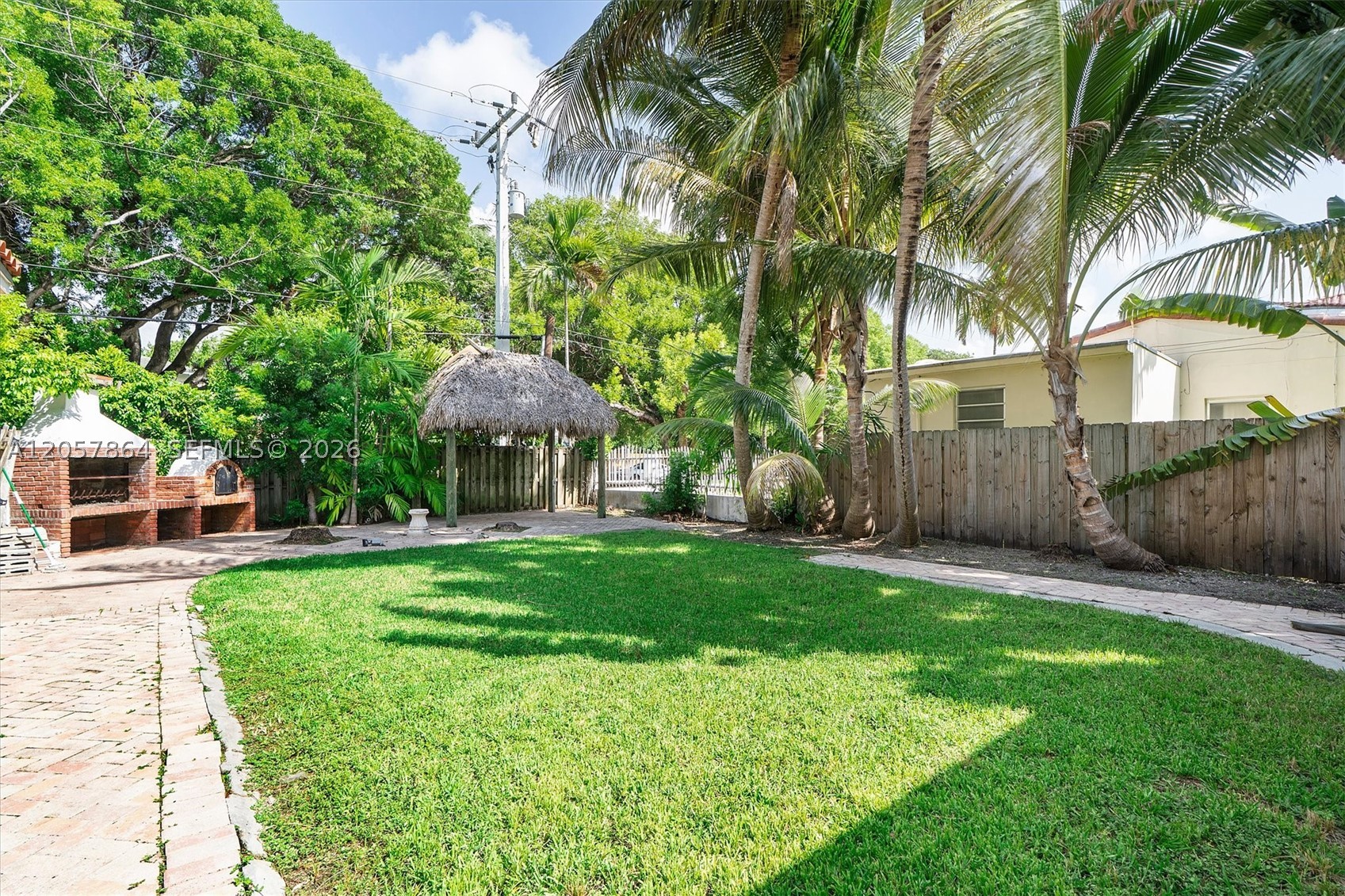 4445 N Michigan Ave, Miami Beach FL 33140