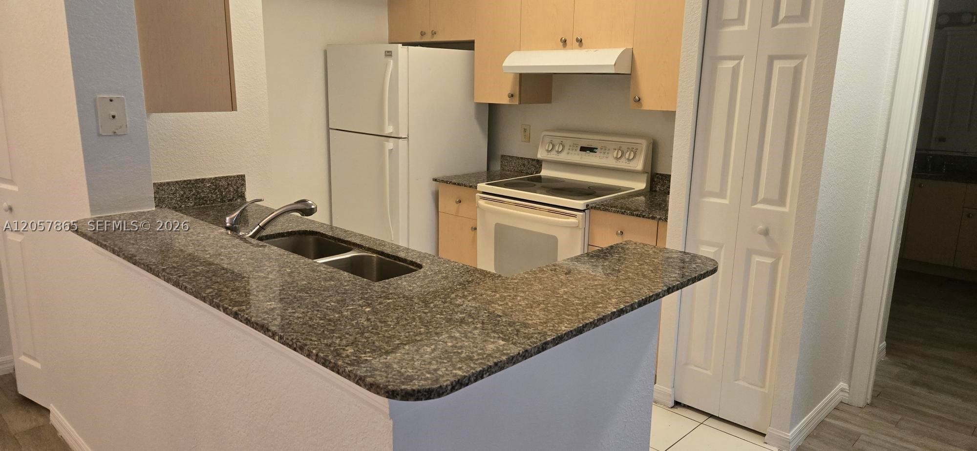 2589 Centergate Dr #202, Miramar FL 33025