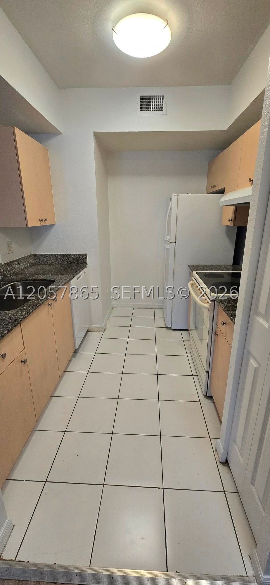 2589 Centergate Dr #202, Miramar FL 33025