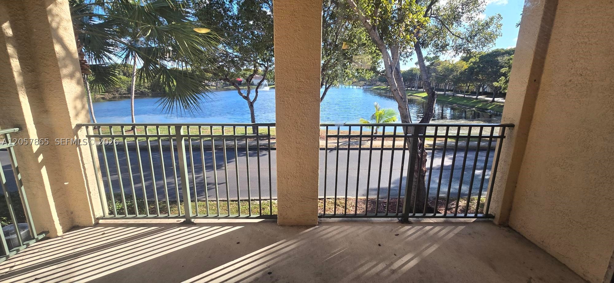 2589 Centergate Dr #202, Miramar FL 33025