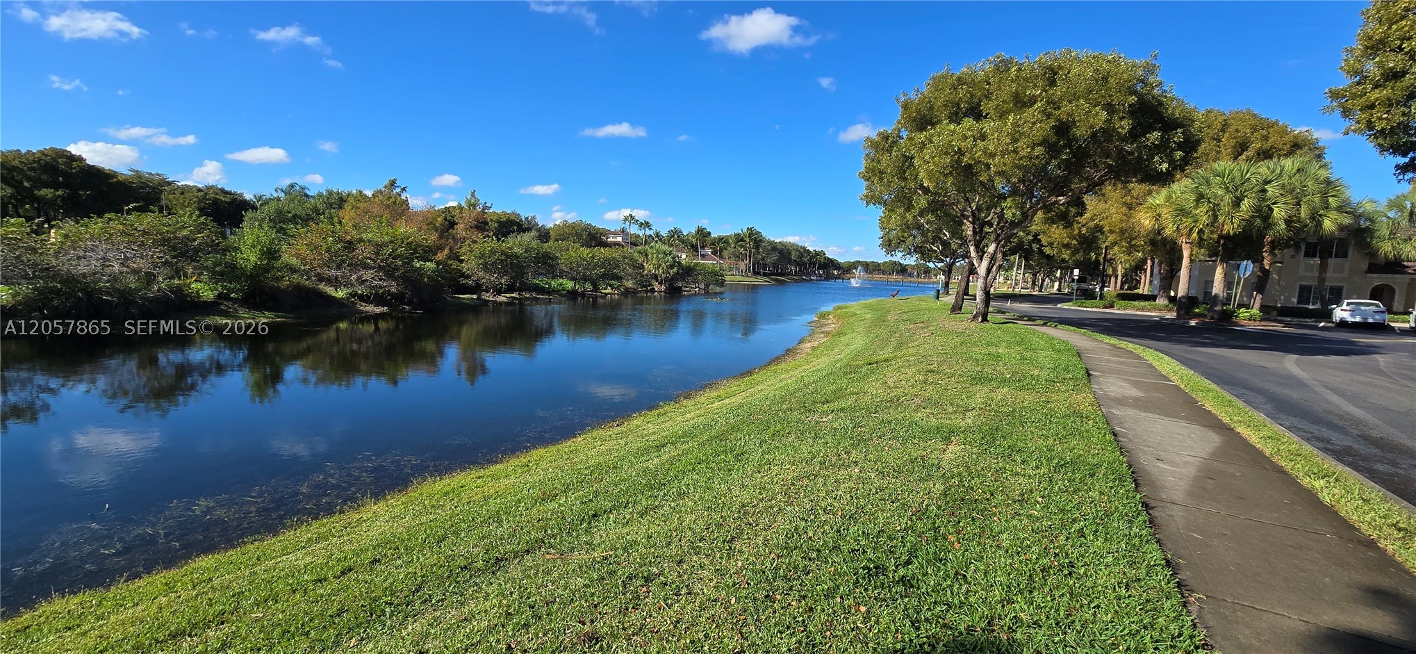 2589 Centergate Dr #202, Miramar FL 33025