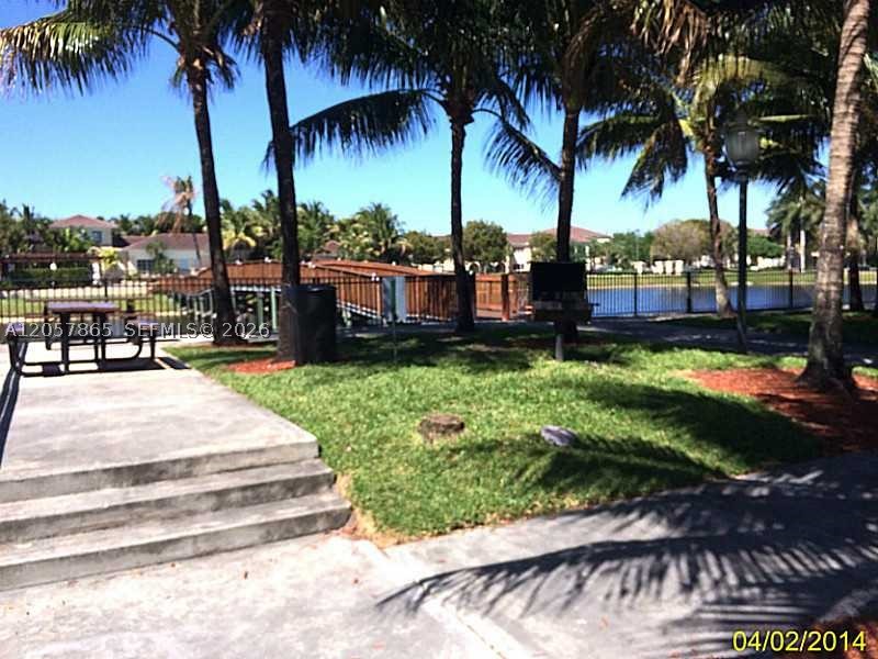 2589 Centergate Dr #202, Miramar FL 33025