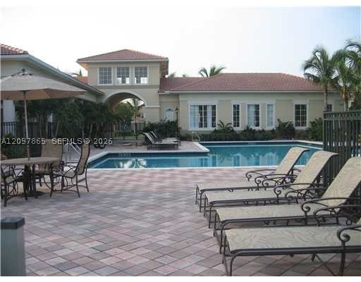 2589 Centergate Dr #202, Miramar FL 33025