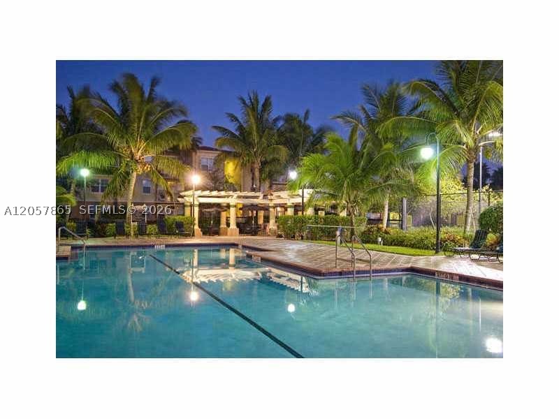 2589 Centergate Dr #202, Miramar FL 33025