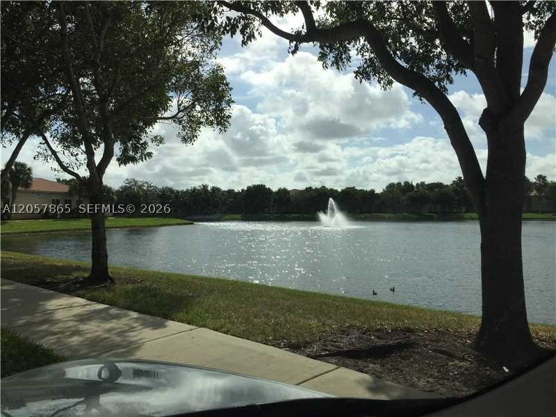 2589 Centergate Dr #202, Miramar FL 33025
