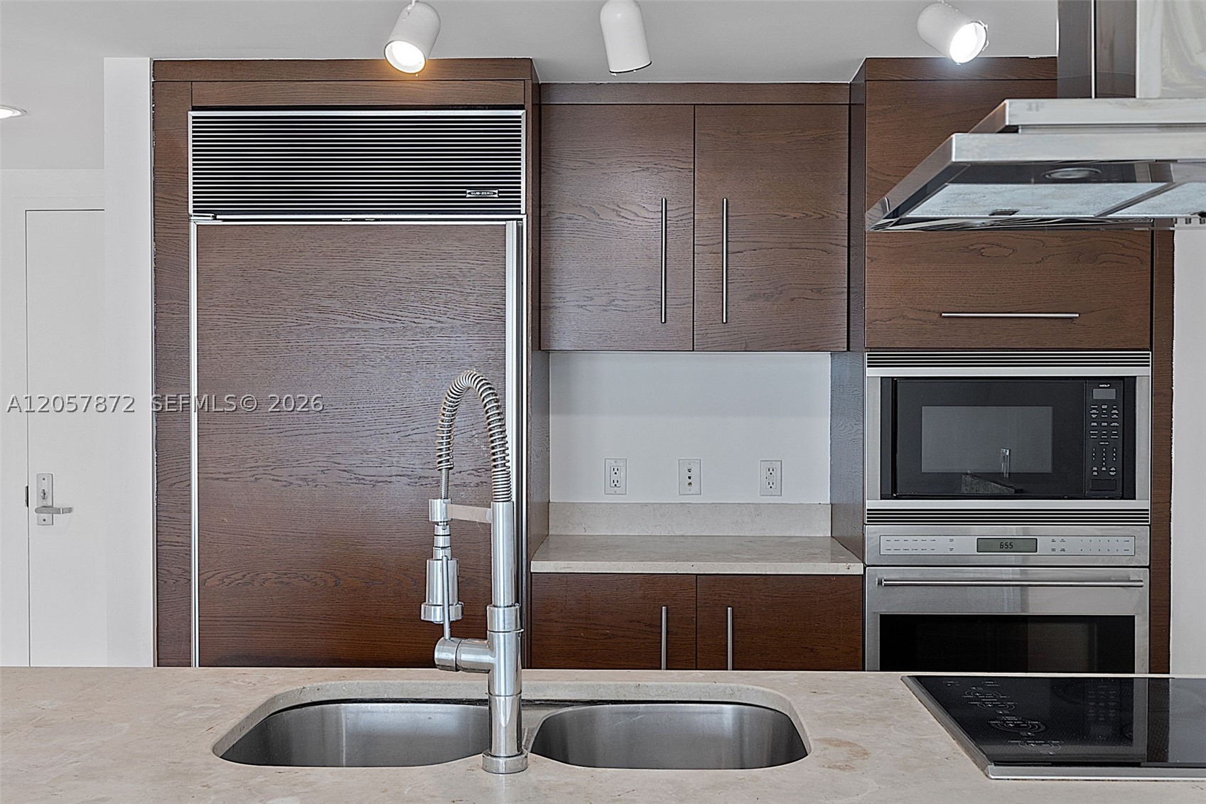 495 Brickell Ave #5007, Miami FL 33131