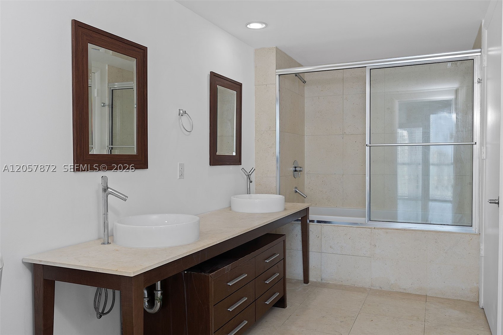 495 Brickell Ave #5007, Miami FL 33131