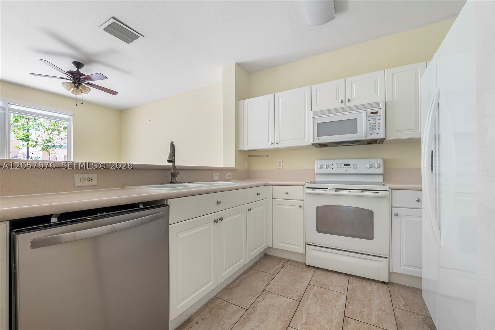 230 SE 29th Ave #1, Homestead FL 33033