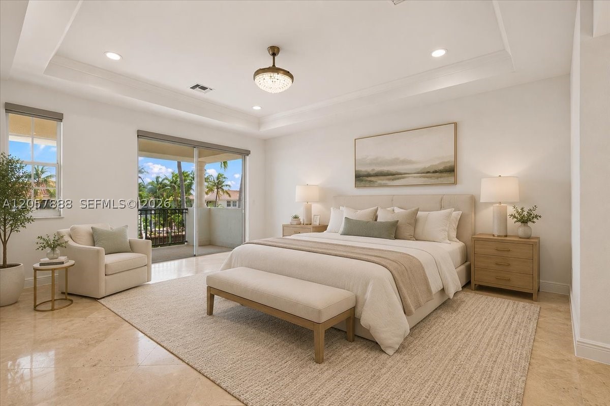 996 Sanibel Dr, Hollywood FL 33019